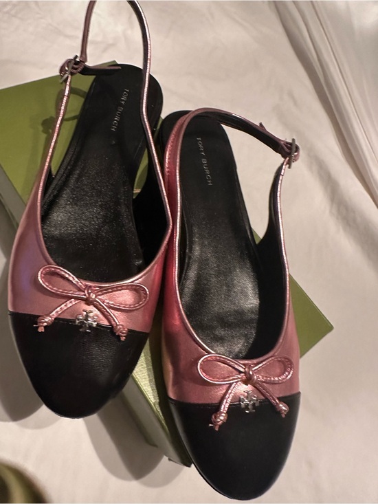 Tory Burch Shoes - Tory Burch Pink Metallic and Black Slingback Flats
